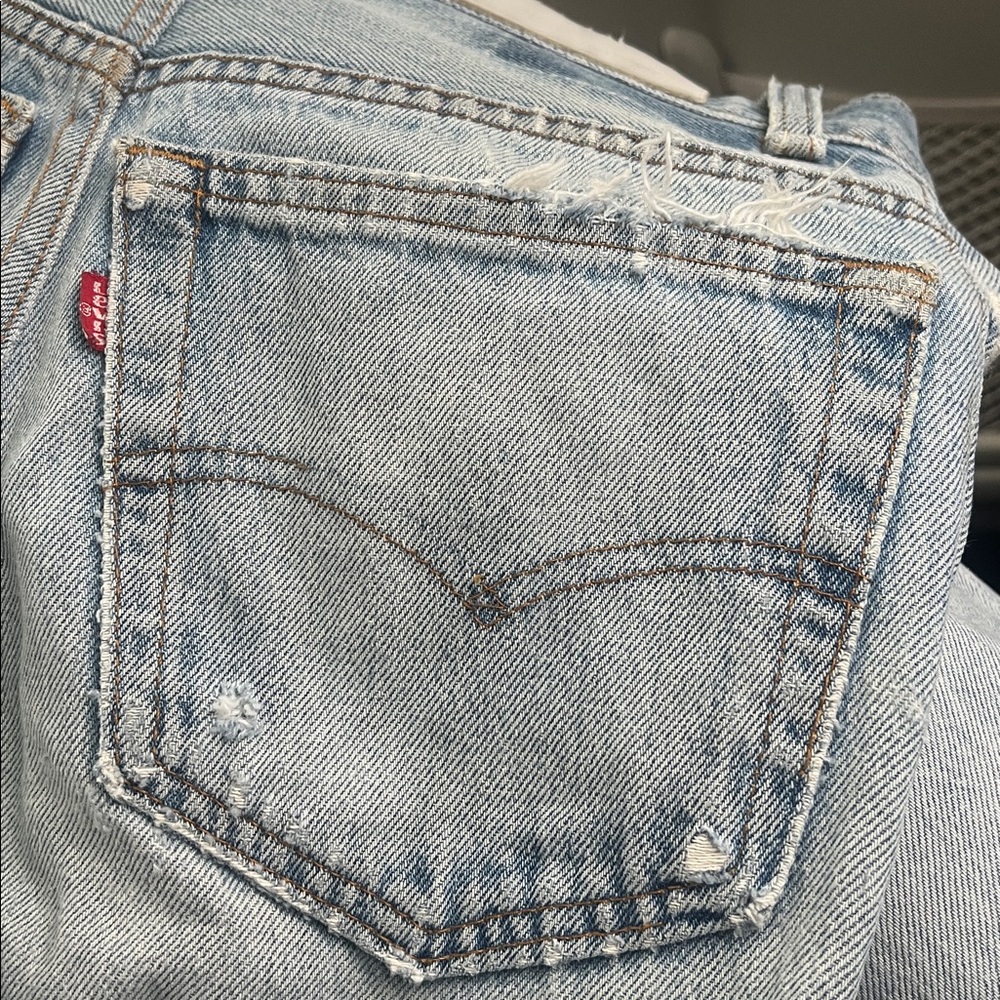 RE/DONE Levi’s Vintage Reconstructed 
501- White Label Red Tab - Picture 6 of 13